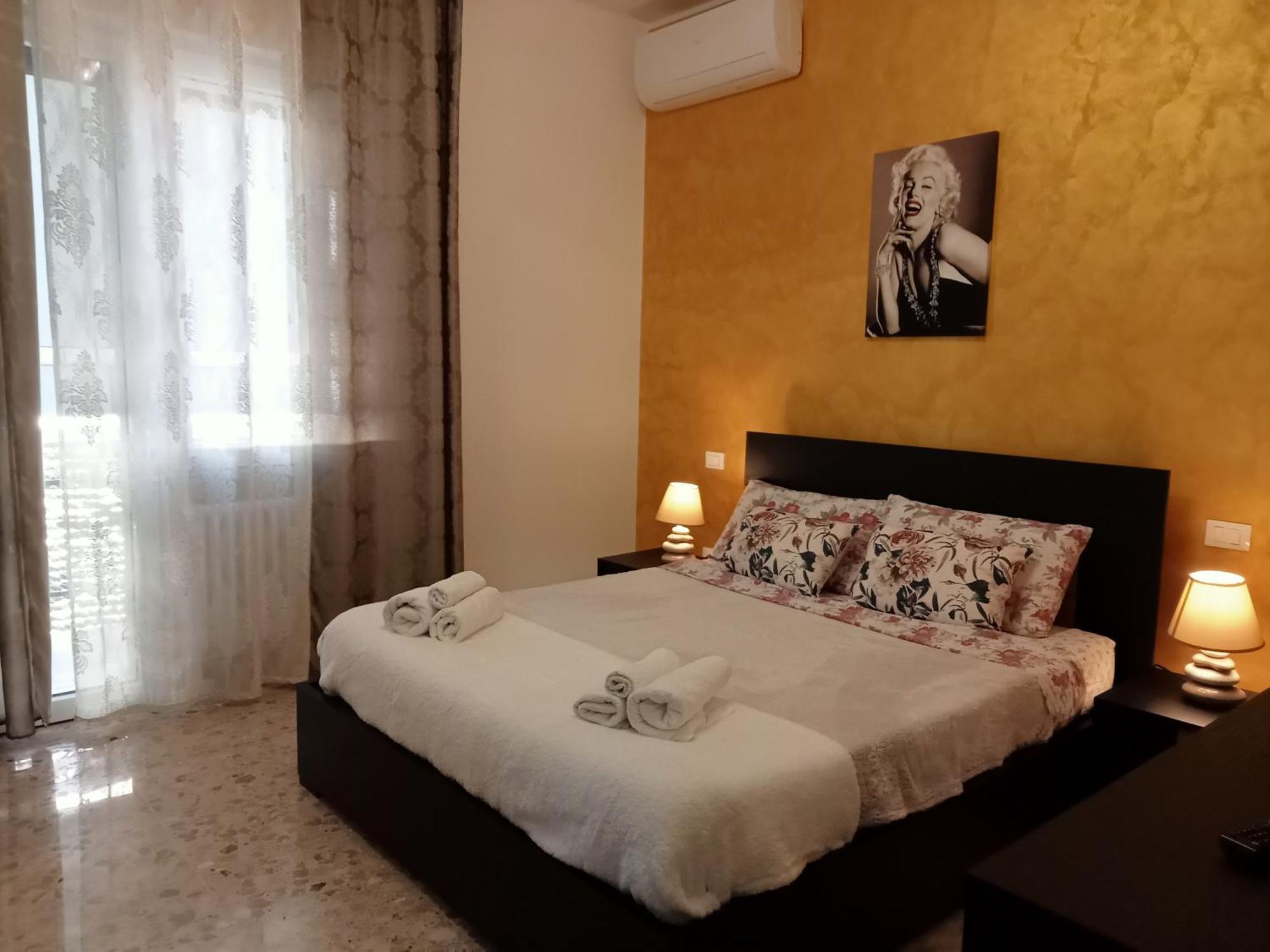 Luna House Montesilvano Marina Kültér fotó