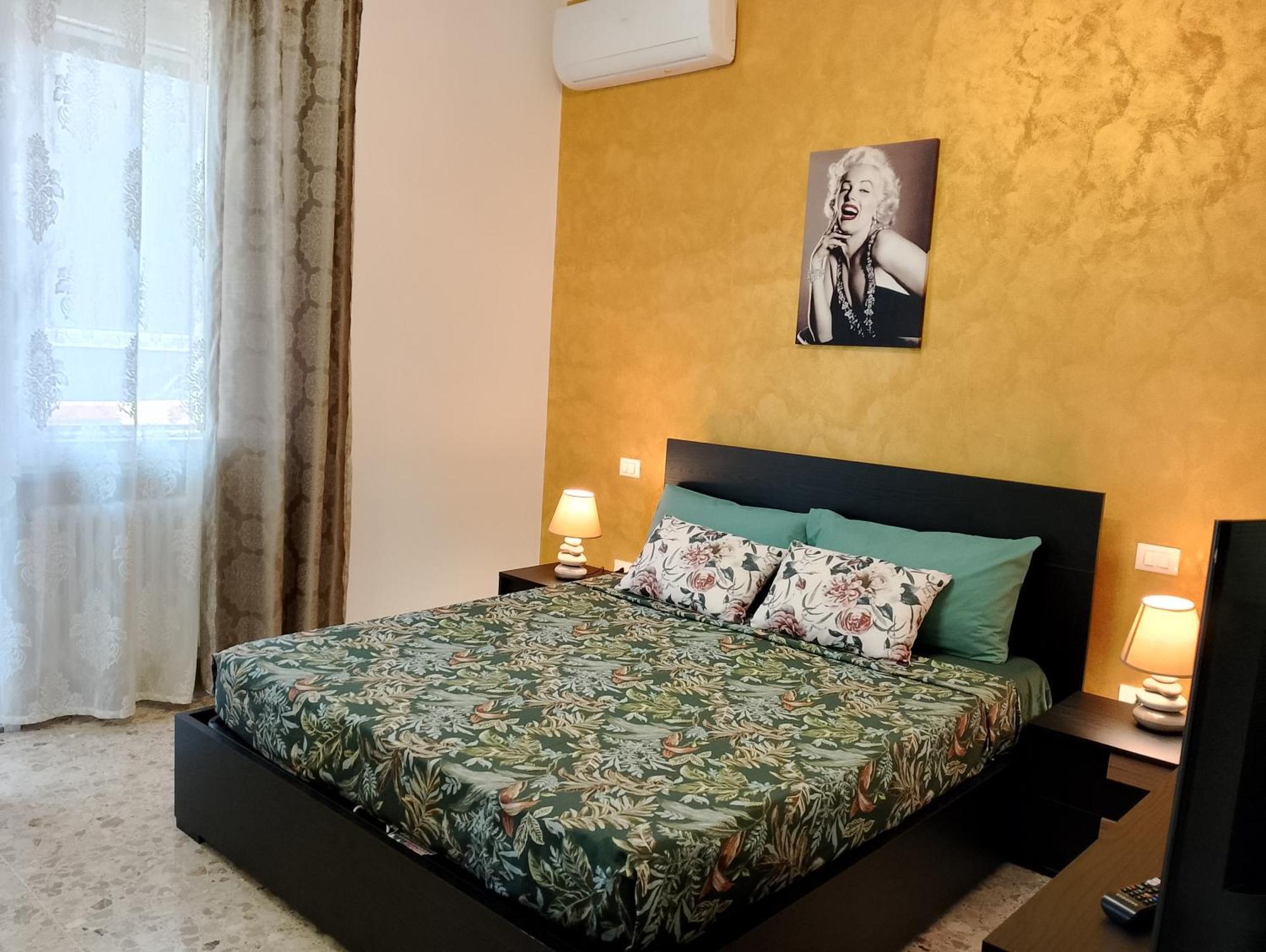Luna House Montesilvano Marina Kültér fotó
